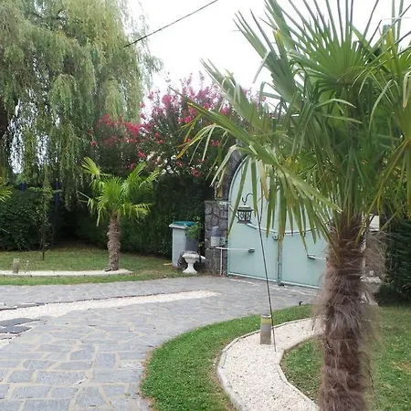 Jolie Maison De